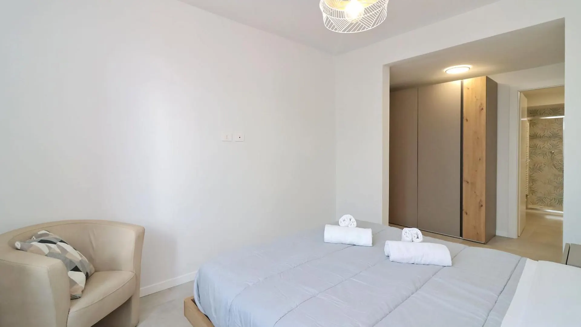 Benedetta Suite In Florence