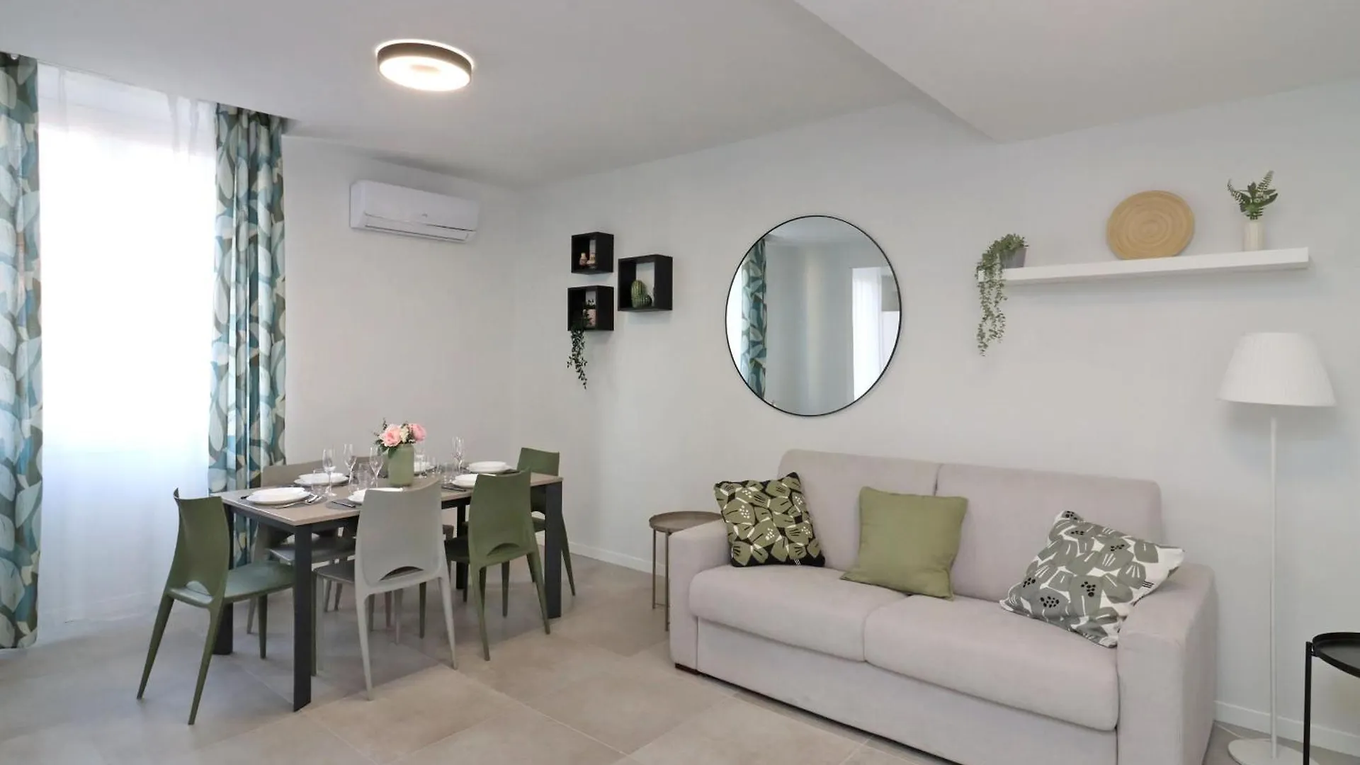 Benedetta Suite In Firenze 0*,